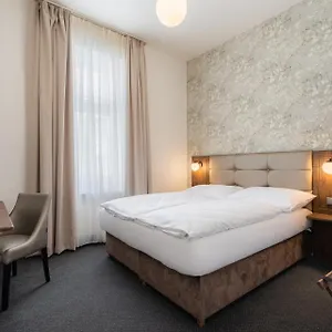 Ea Victoria Hotel