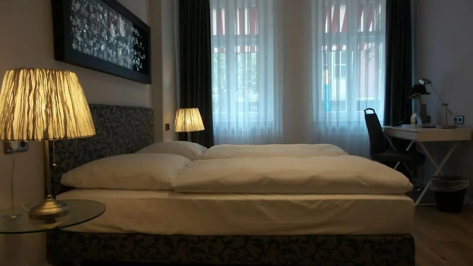 Hotel Alt - Tegel Berlin 3*,