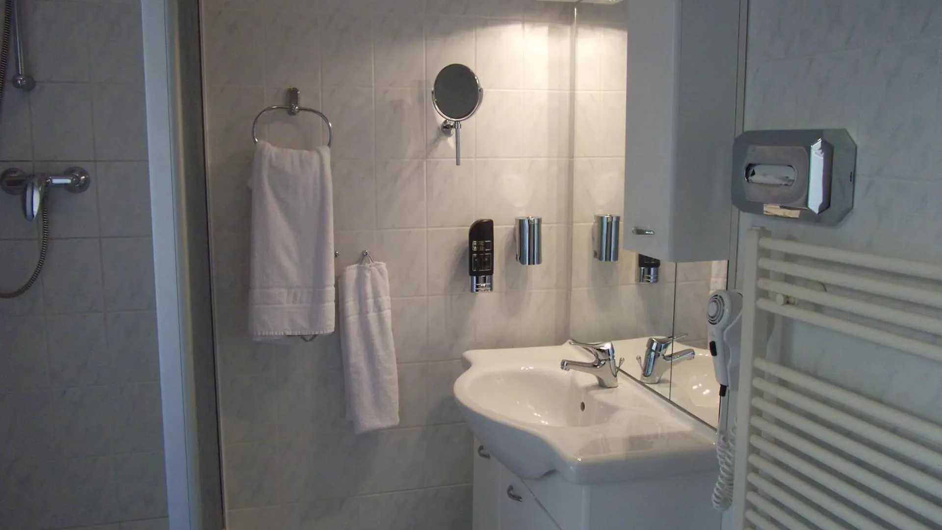 Hotel Alt - Tegel Berlin